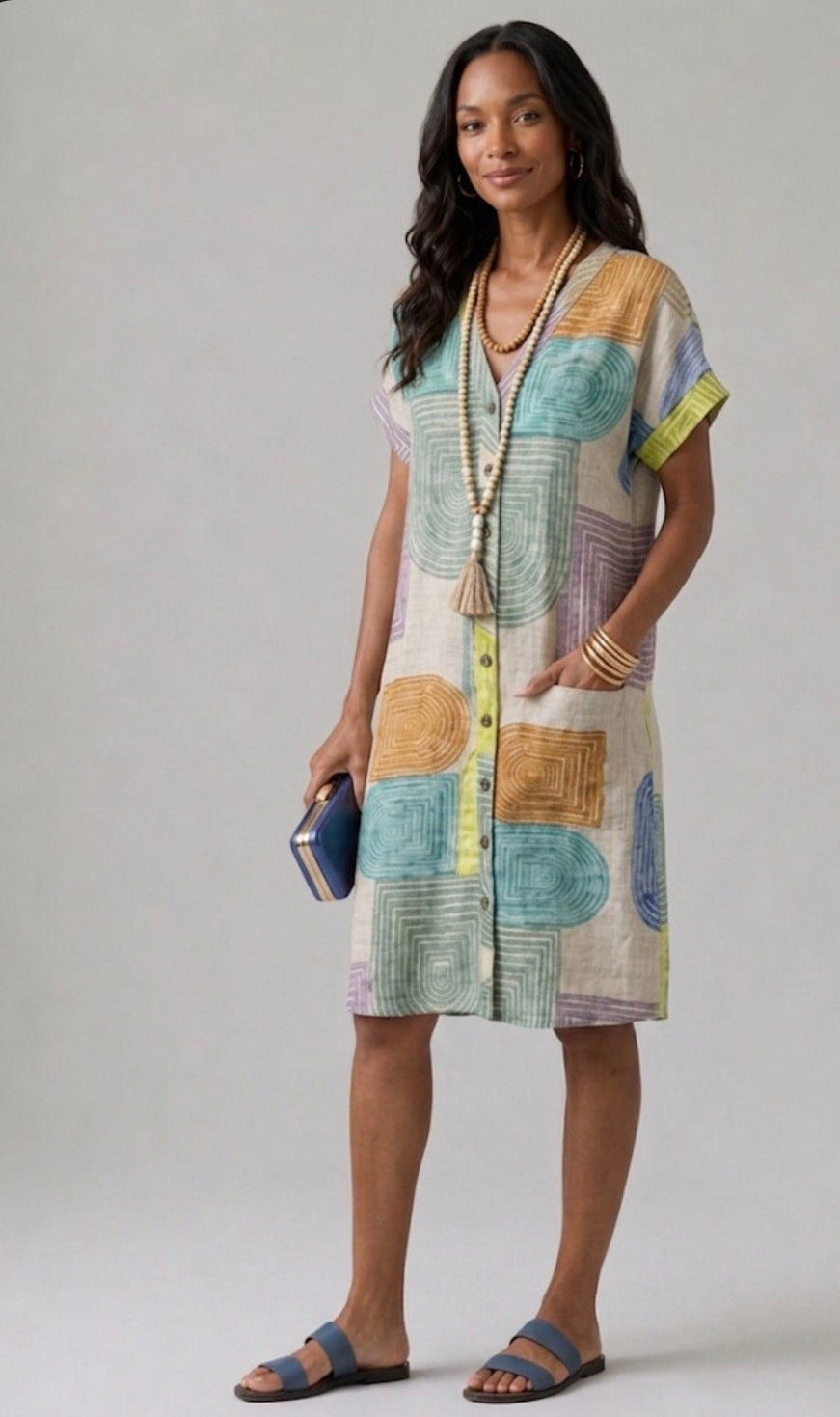 Fenella | Robe à manches courtes en V, longueur genou