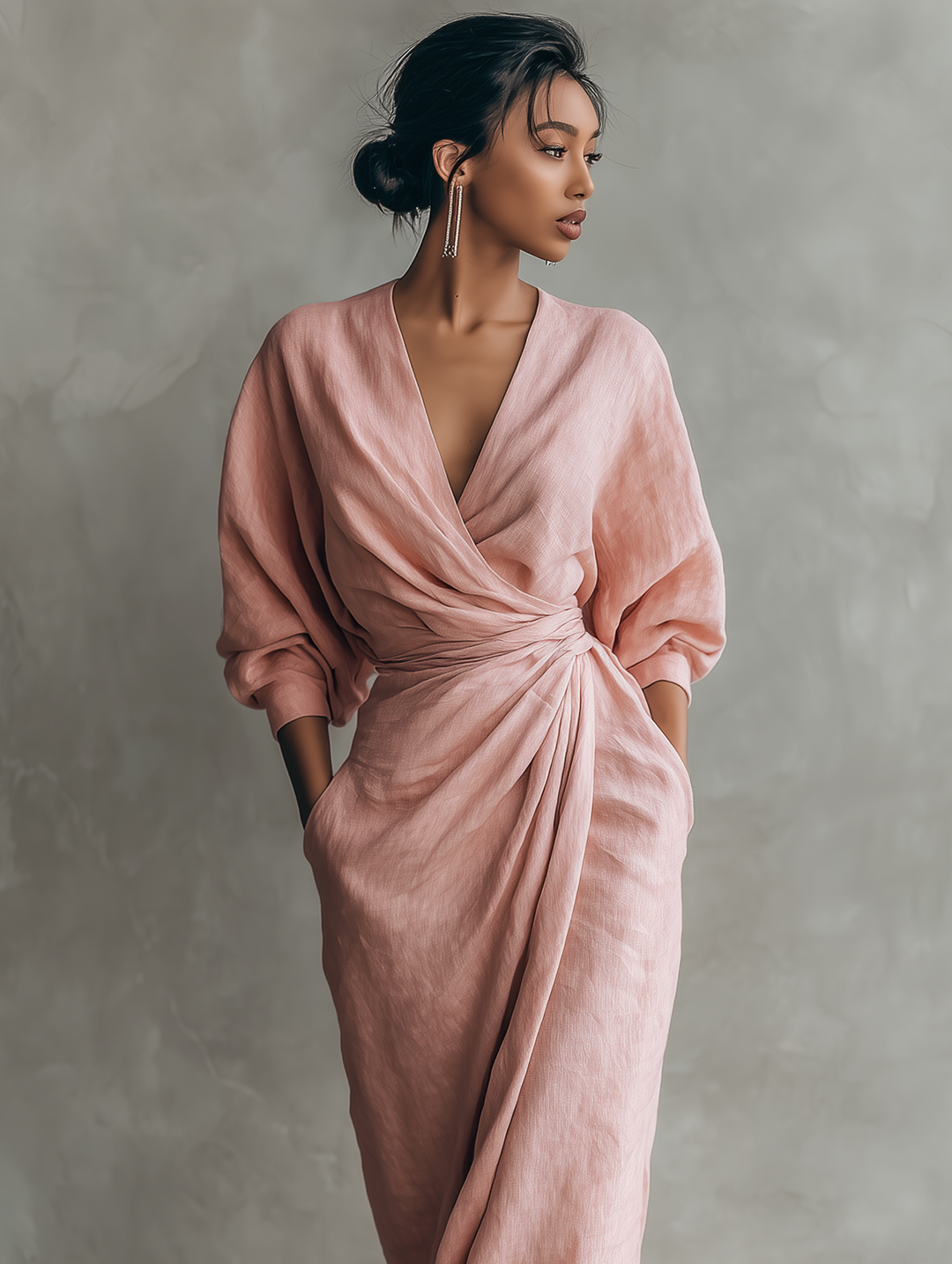 Robe Maxi Minimaliste Rose avec Décolleté en V pour Femmes