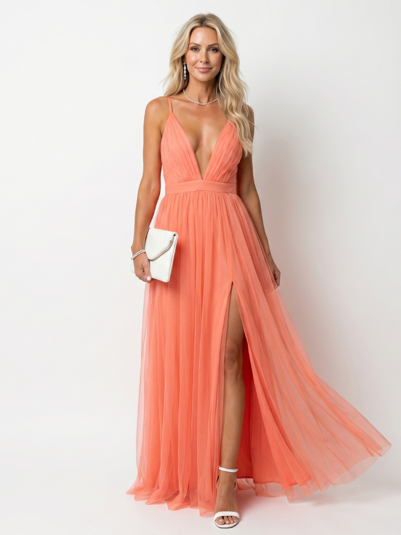 Tia | Robe Maxi Plissée à Décolleté V Profond