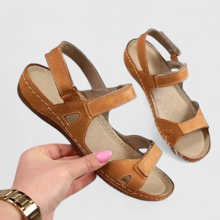 Avrie - Sandales de Confort Plates