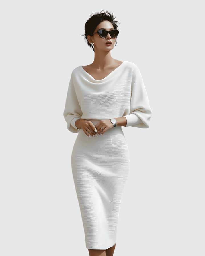 ISMERIA | Robe midi avec des manches chauve-souris