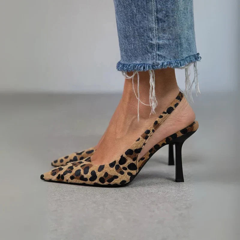 Mónica – Chaussures à talons léopard à bout pointu