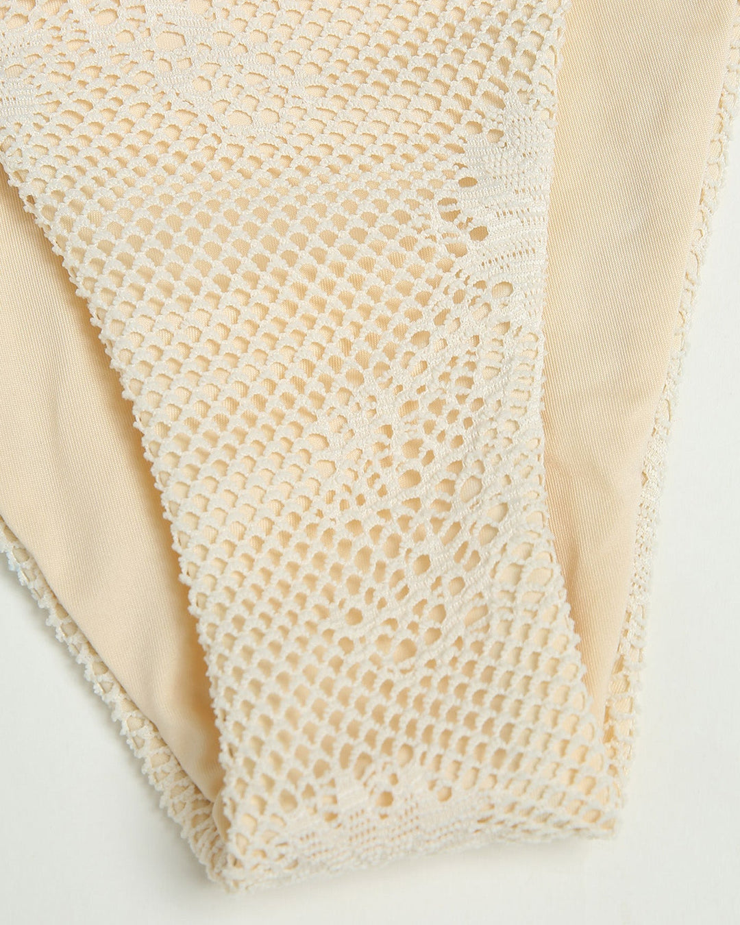 Ensemble de Bikini Bandeau Texturé Beige