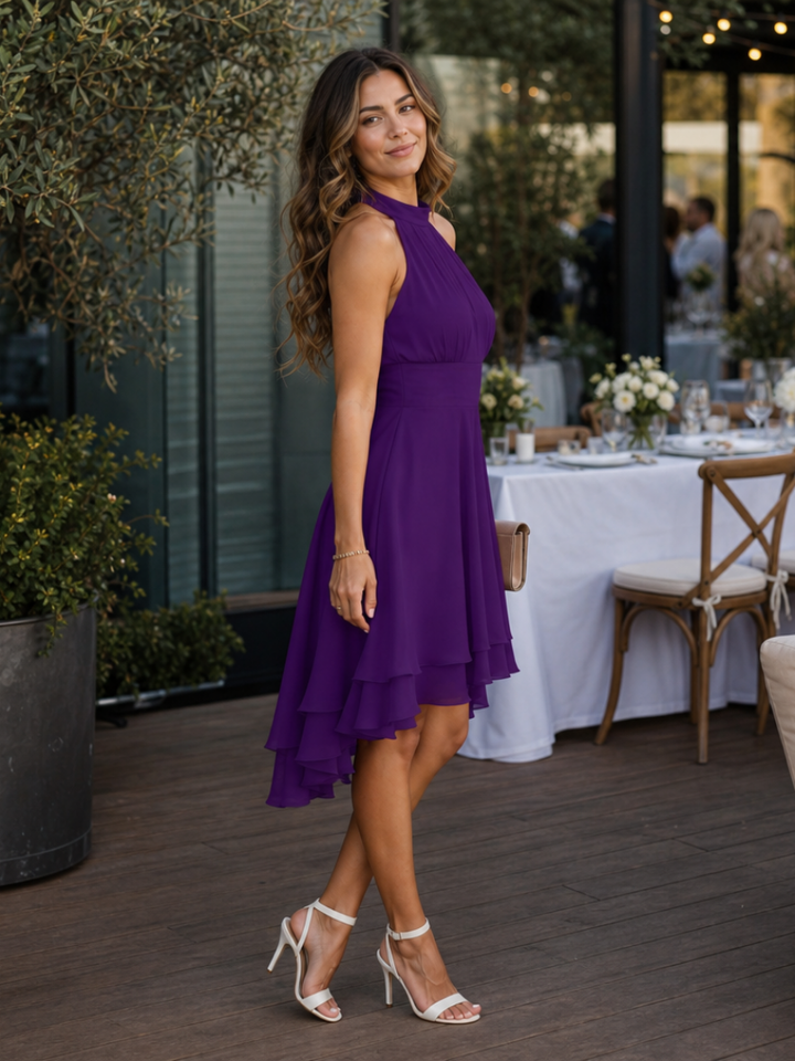 Iyla | Robe Longueur Genou à Col Halter avec Ourlet Superposé