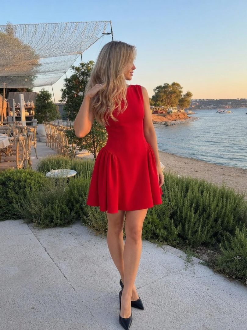 Felicity | Robe Mini Sans Manches à Jupe Évasée Structurée