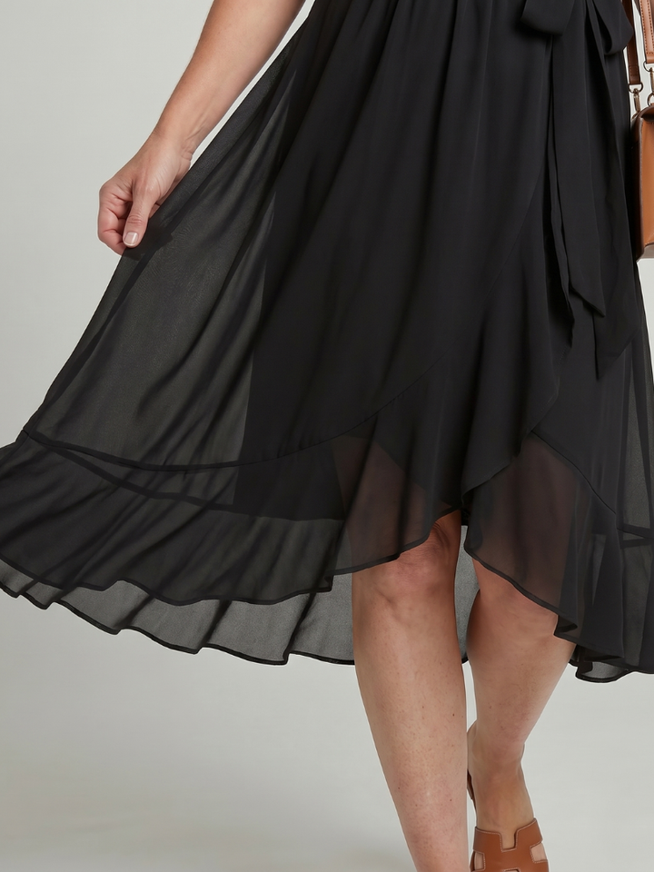 Keziah | Robe Midi à Manches Courtes en Drapé Doux