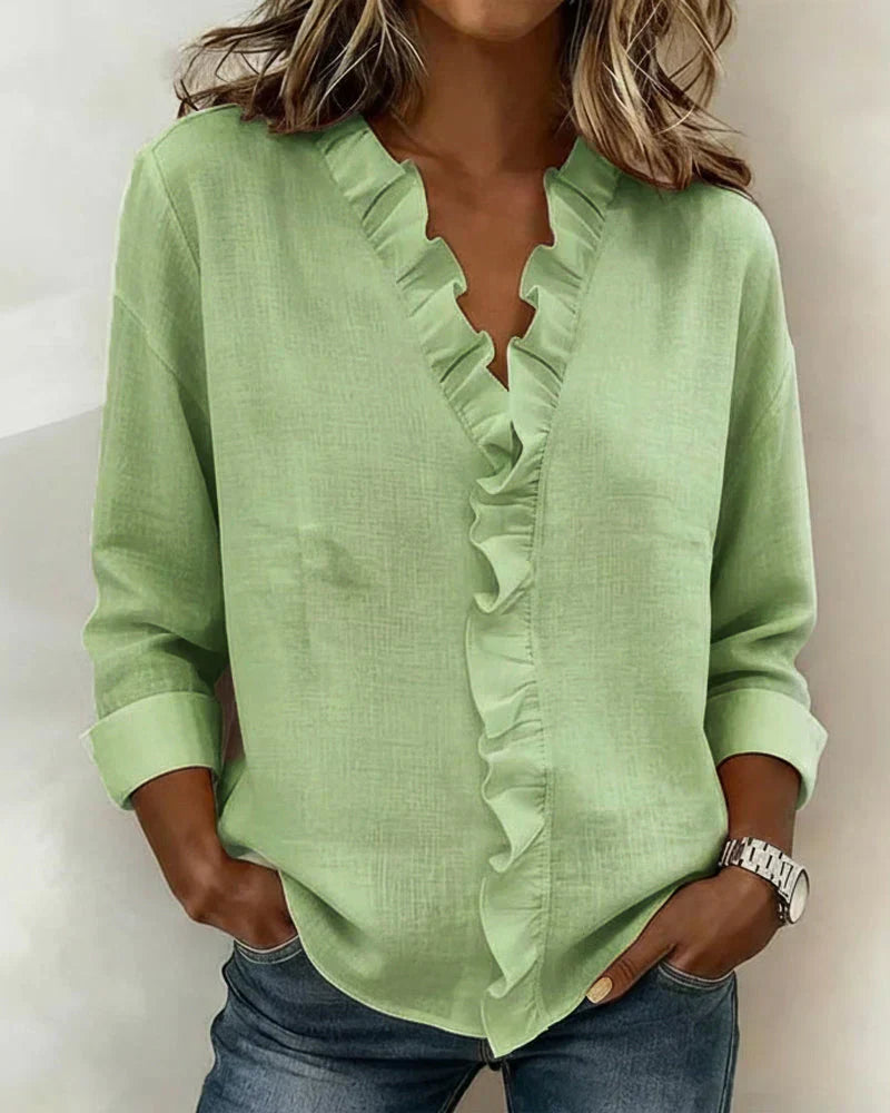 Chiara | Blouse à col en V avec des volants délicats