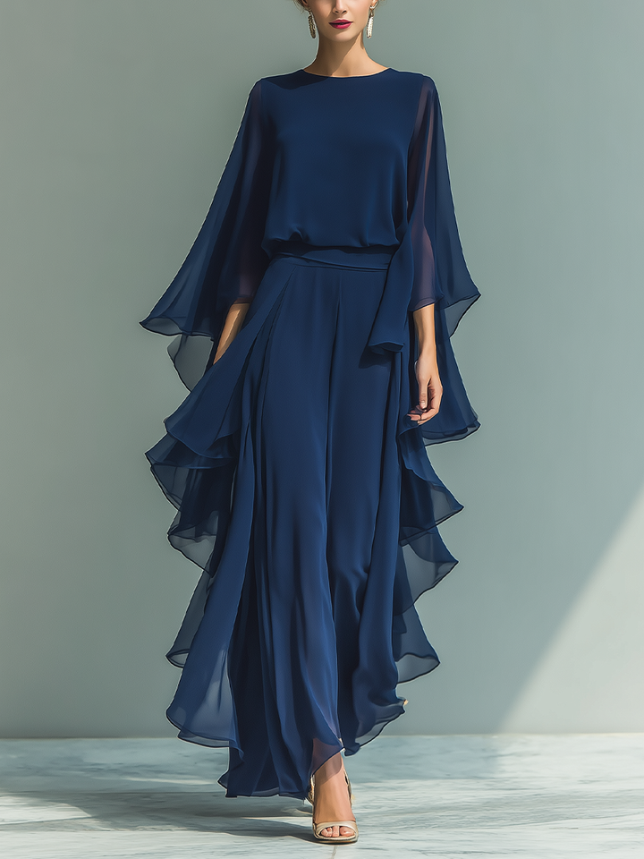 Ensemble Haut Bleu Marine avec Manches Évasées et Pantalon Droit avec Détails Ruchés