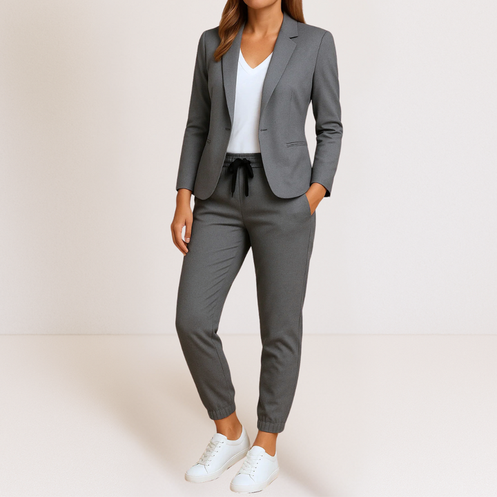Beatrice | Élégance Moderne dans un Ensemble Confortable