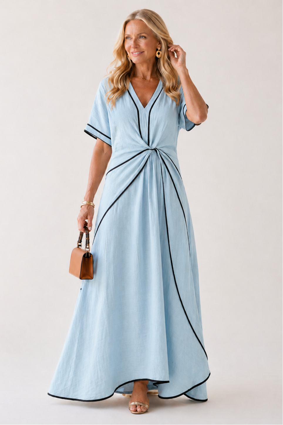Linnea | Robe midi à manches courtes et décolleté en V