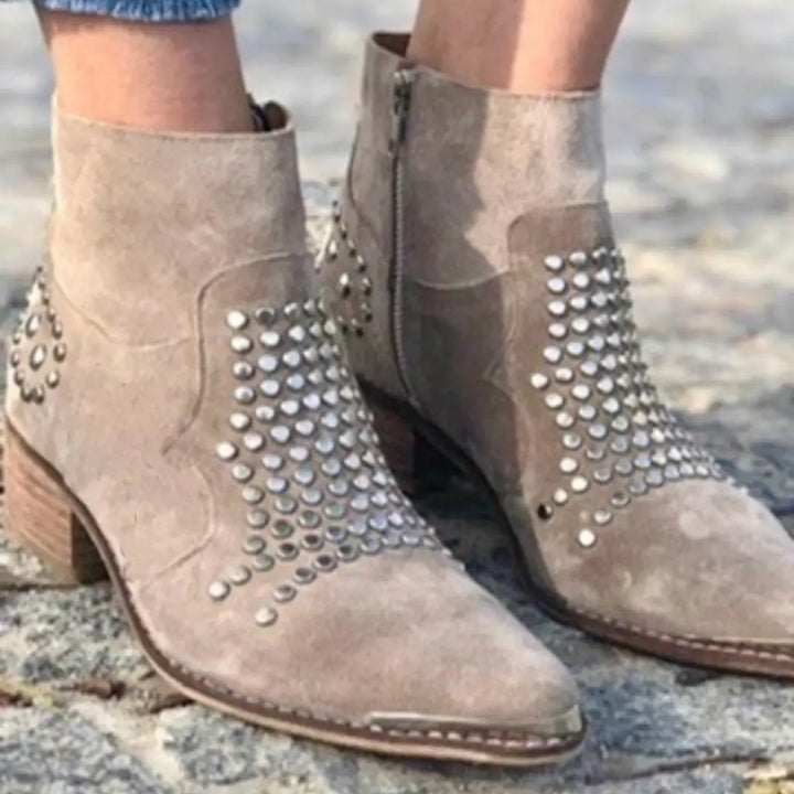 Sloane™ | Bottines à Bord Clouté
