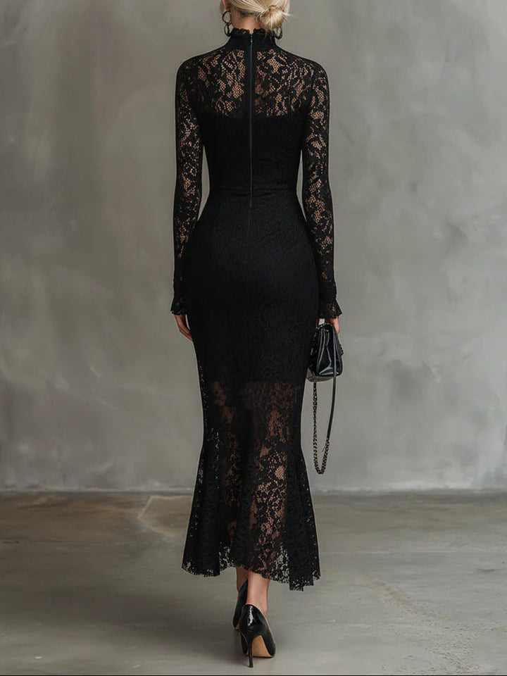 Robe maxi en dentelle noire extensible élégante