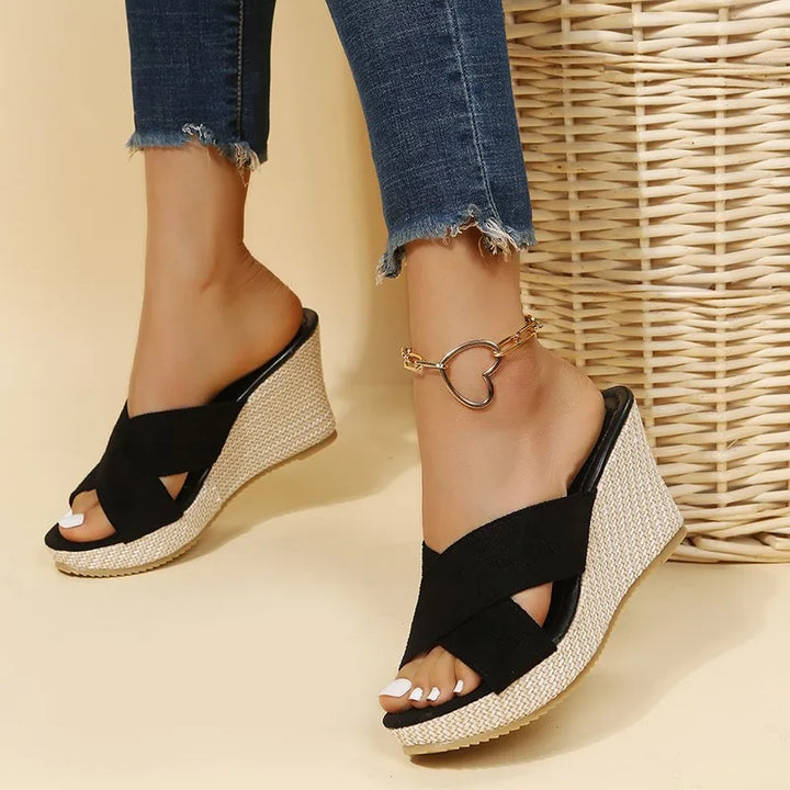 Sandales à Brides Croisées Chic