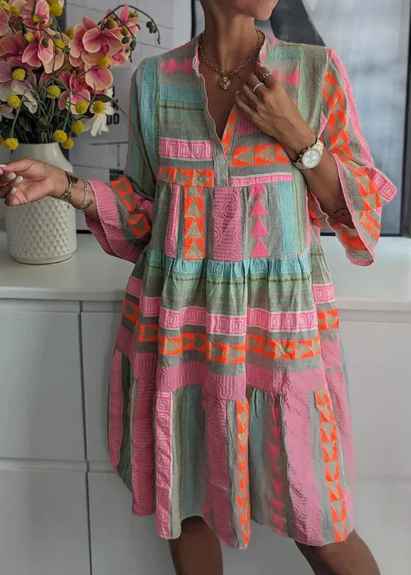Ava | Robe d'été en chanvre chic à col en V