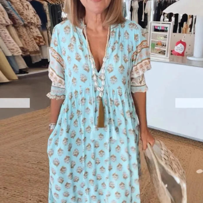 Robe maxi d'été bohémienne à décolleté