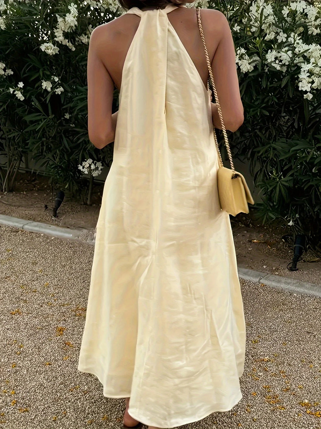 Robe Maxi Décontractée à Col Halter V
