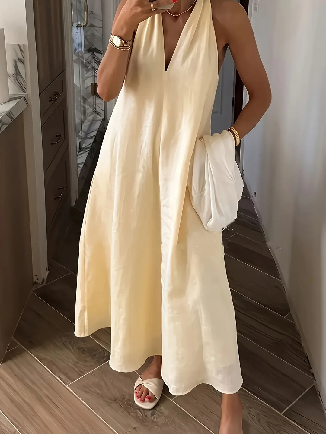 Robe Maxi Décontractée à Col Halter V