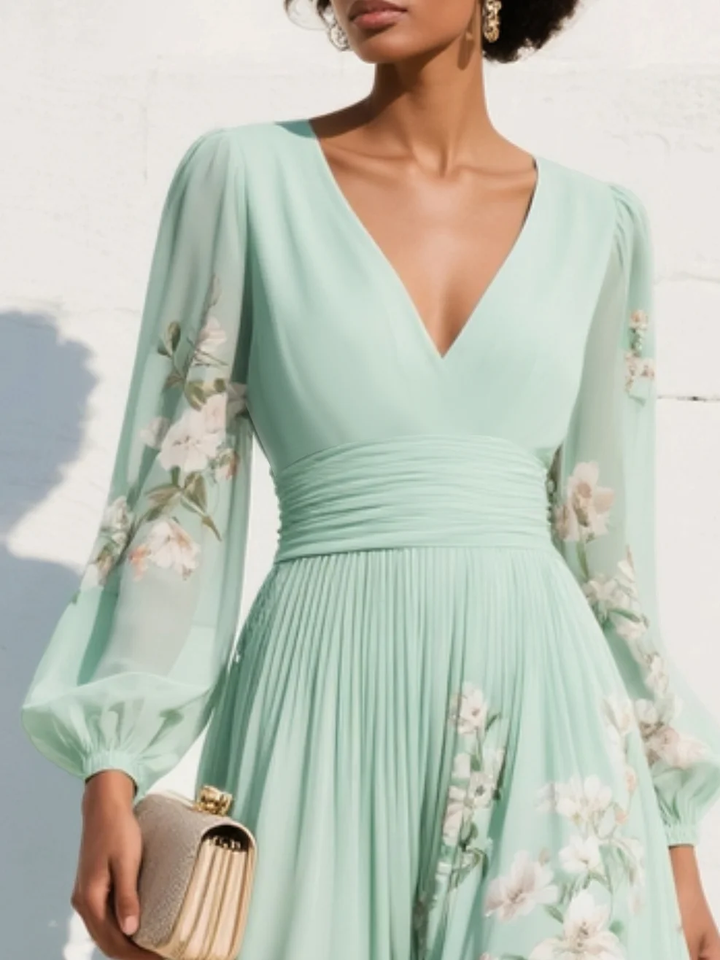 Robe midi plissée à fleurs en chiffon vert clair à col en V