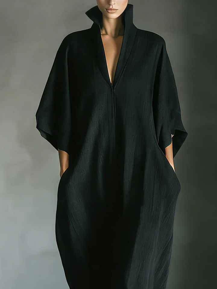Susan • Robe Maxi Noire Surdimensionnée avec Manches Kimono