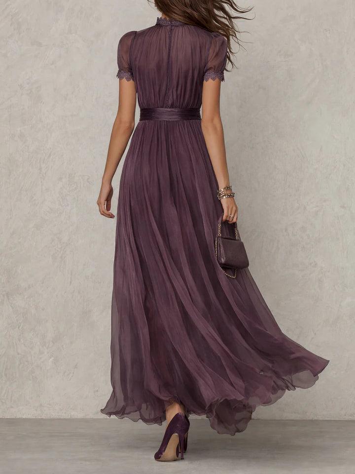 Flawia | ROBE ÉLÉGANTE AVEC UNE TOUCHE VINTAGE
