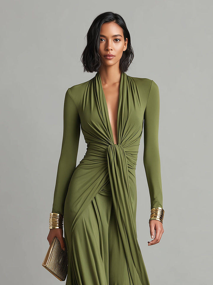 Robe Longue en Soie Élastique Verte Olive avec Décolleté en V Profond et Détails Volants, Robe Maxi Glamour
