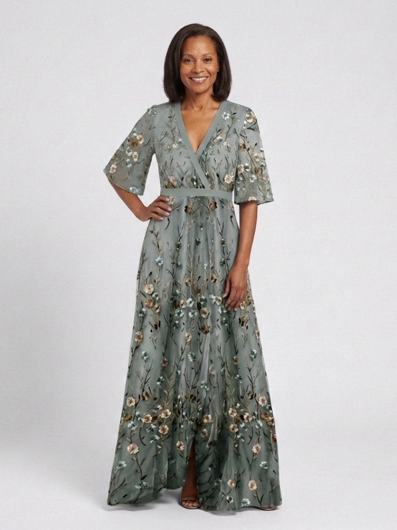 EVADNE | ROBE MAXI BRODÉE À COL EN V