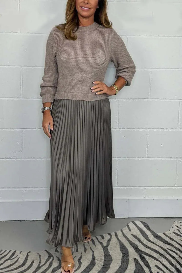 Claudia - Robe maxi avec pull et jupe plissée