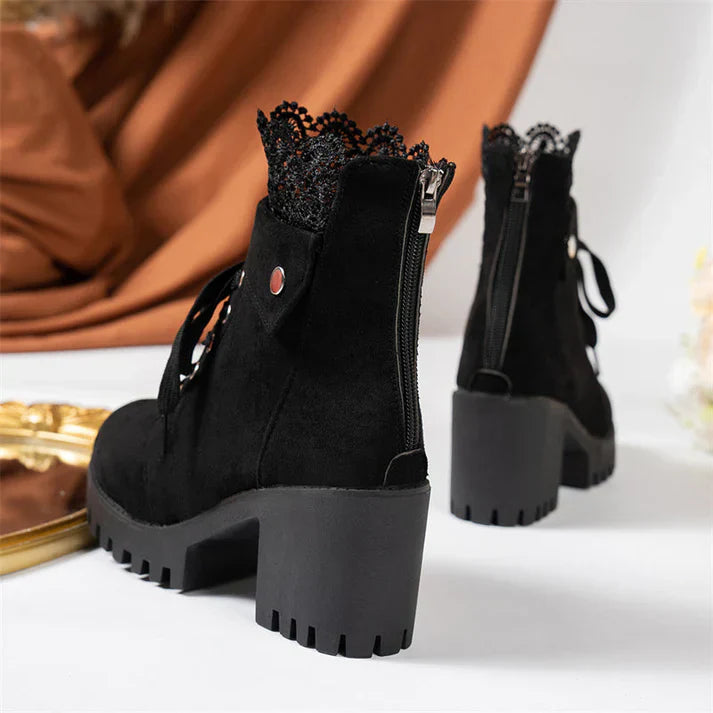 Tania - Bottines en dentelle avec talon épais