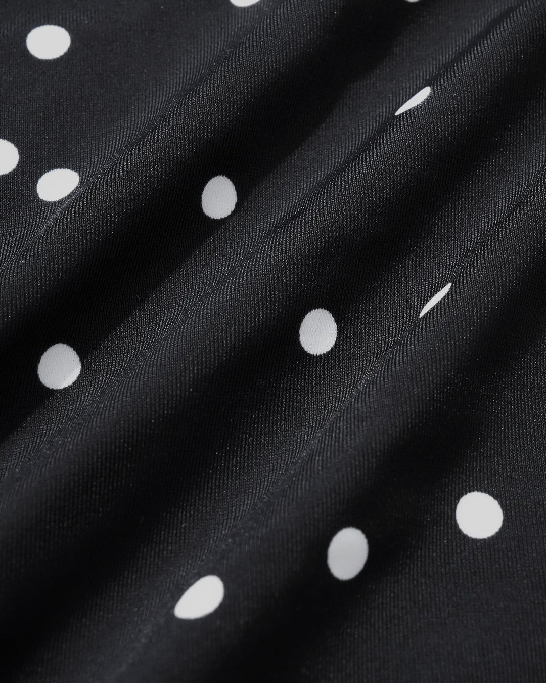 Maillot de Bain Une Pièce à Pois Noirs